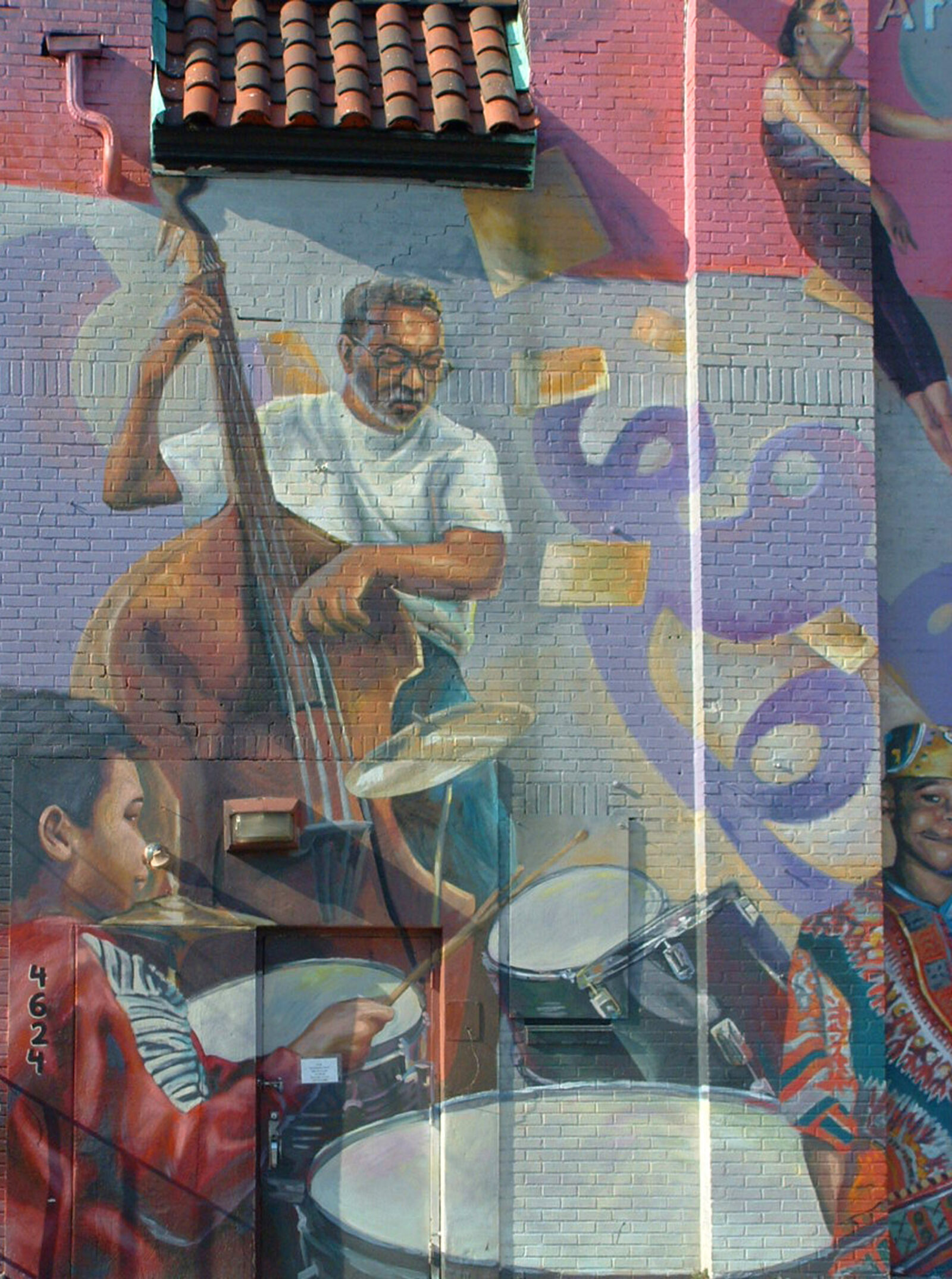 Mill Creek Cultural Center mural by Eric Okdeh - Mural Arts